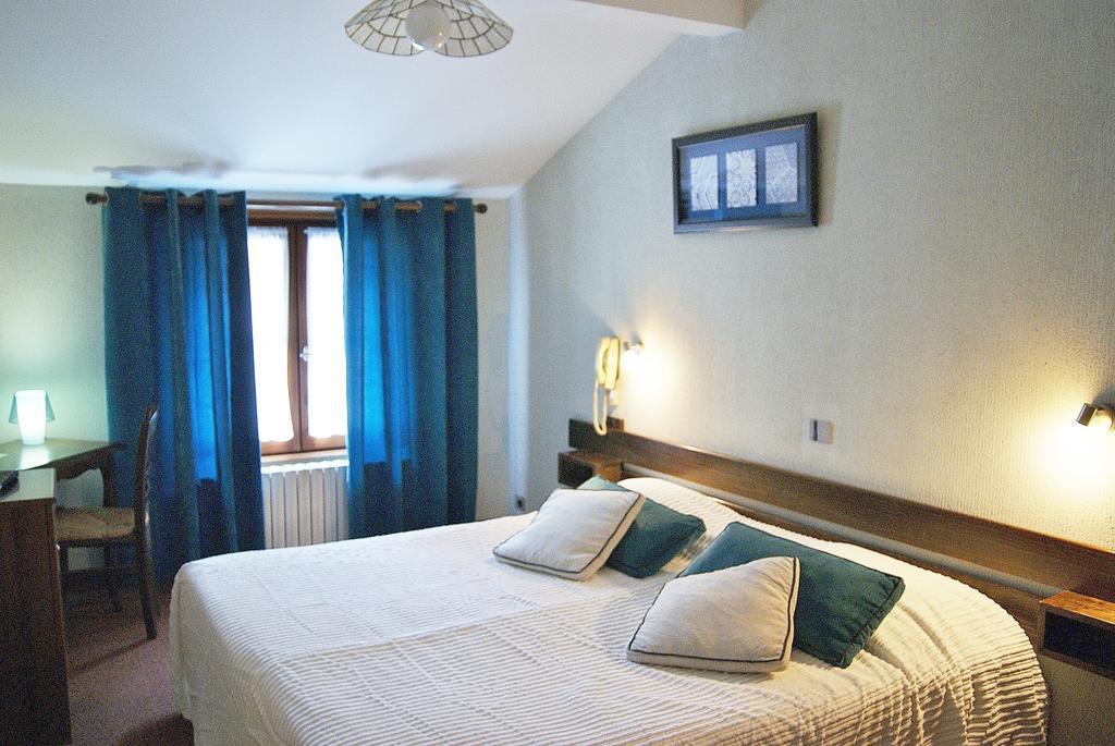 Logis Hotel De La Paix - Tournus Zewnętrze zdjęcie